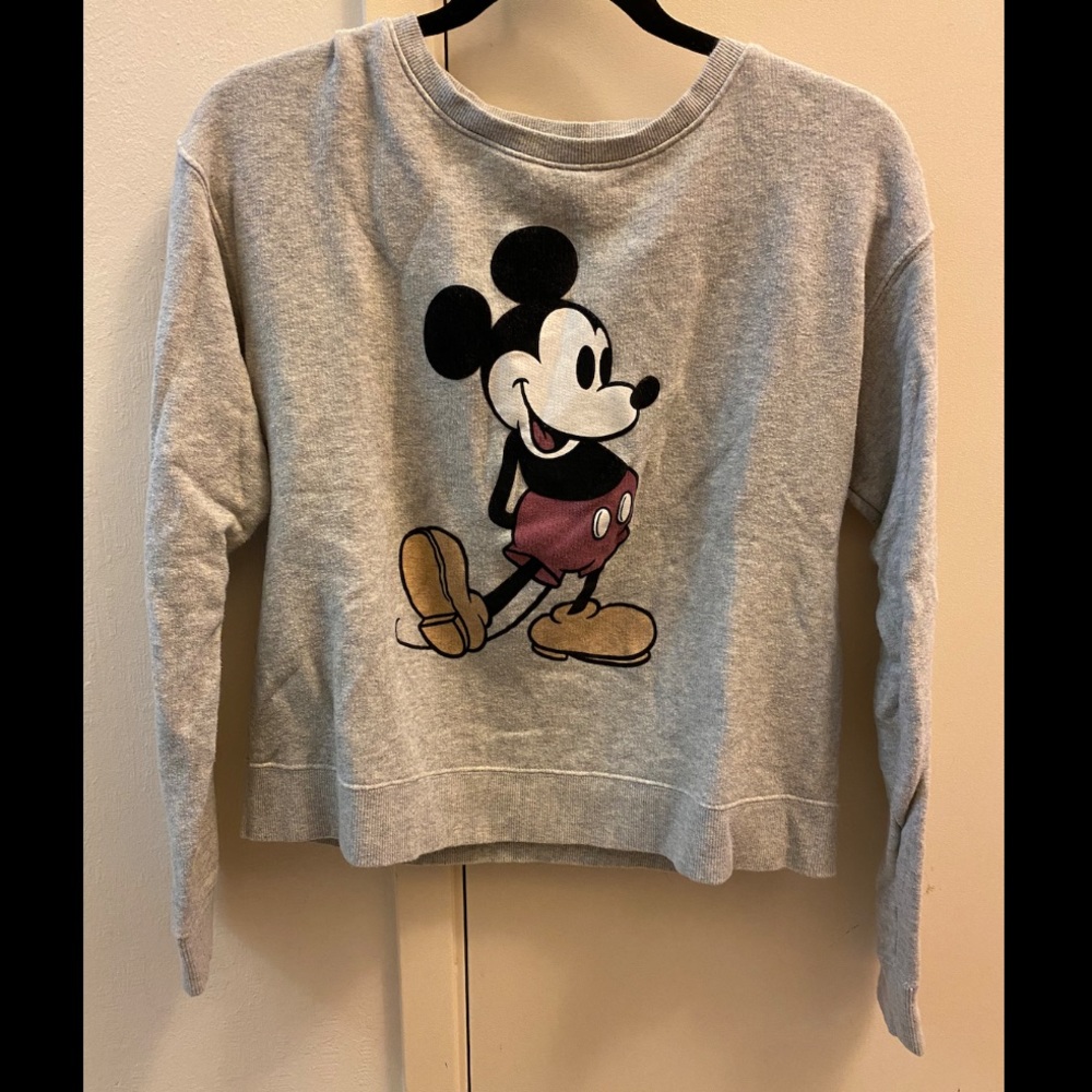 Uniqlo Disney Cropped Sweatshirt